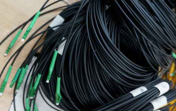 Недостатки оптоволоконного кабеля