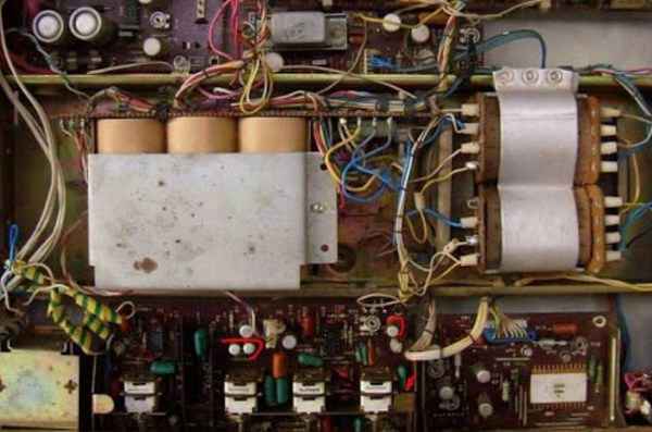Ремонт усилителя Радиотехника У-101 стерео — шум в колонках